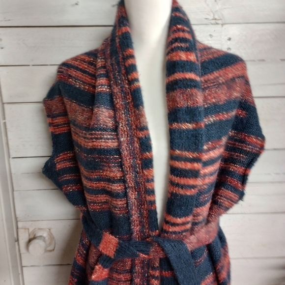 Urban Outfitters Wool Blend Sleeveless Sweater Open Front Cardigan XS Oversized - Picture 2 of 10